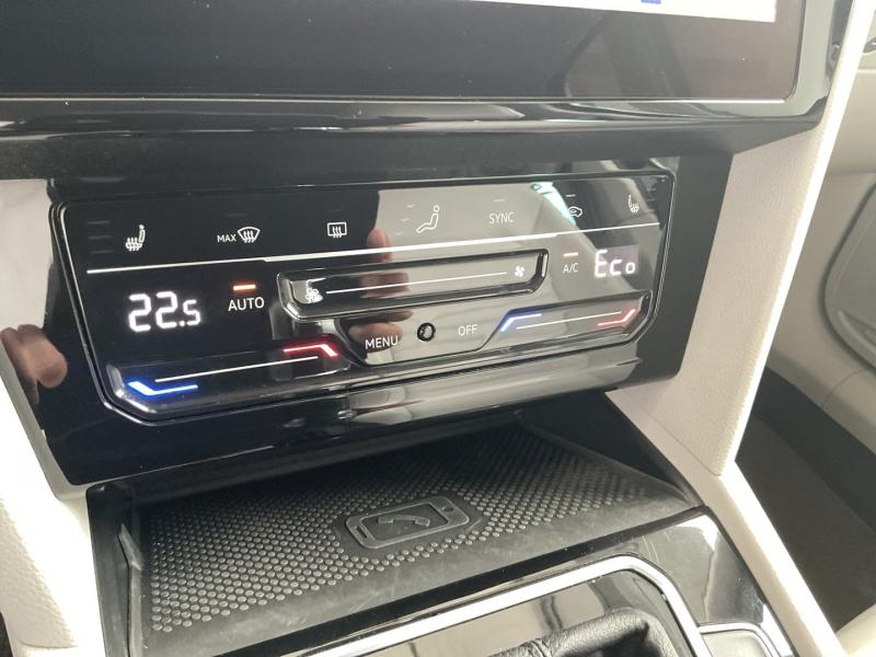 VW Passat Variant GTE