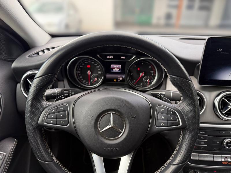 Mercedes GLA 220 d 4MATIC Aut.