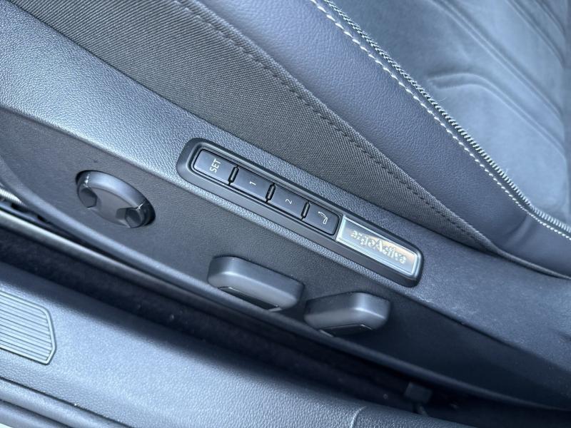 VW Golf Variant Business TDI