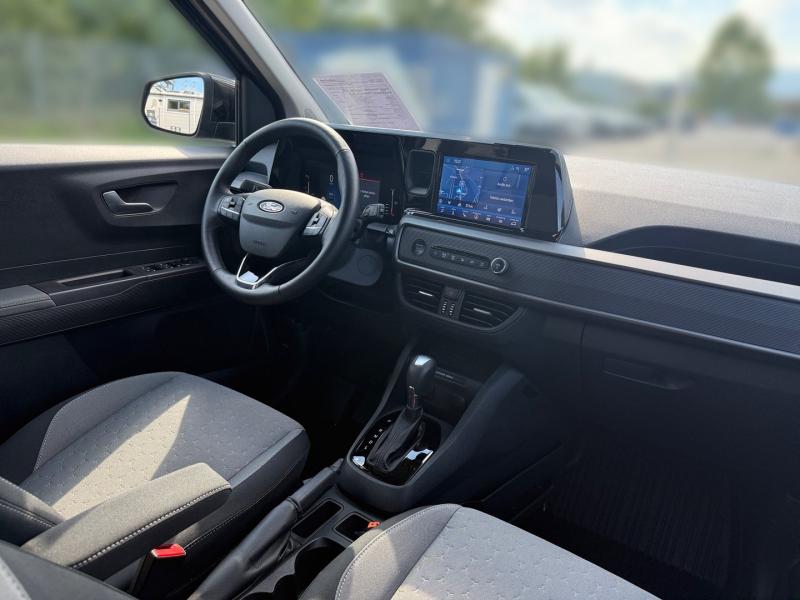 Ford Tourneo Courier 1,0 EcoBoost Titanium Au