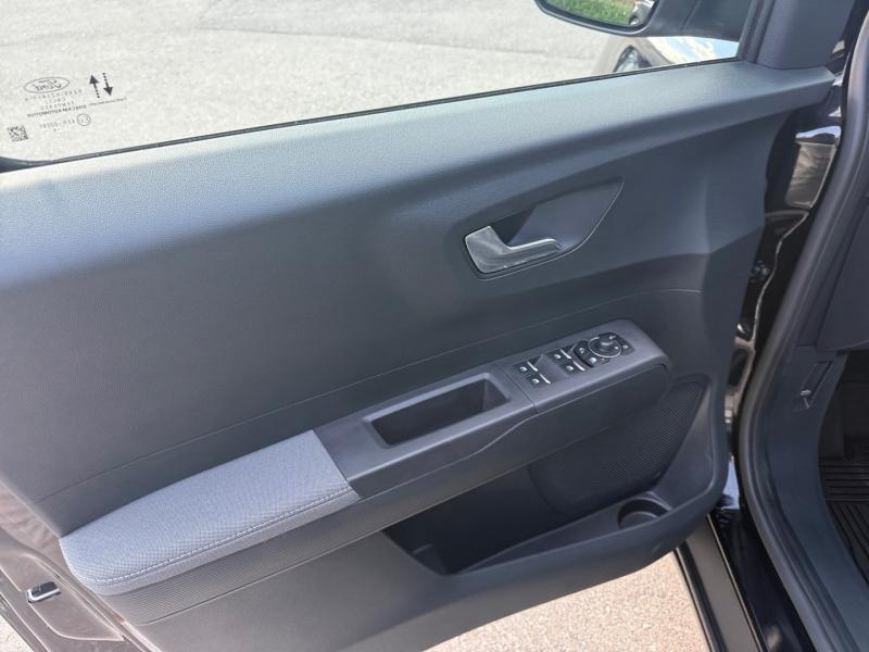 Ford Tourneo Courier 1,0 EcoBoost Titanium Au