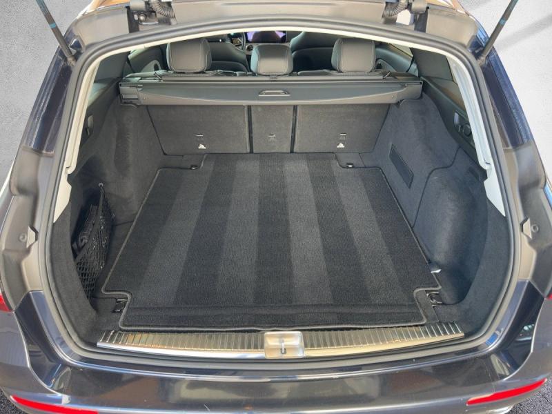 MERCEDES-BENZ E 200 d T NP.: € 63.200.-