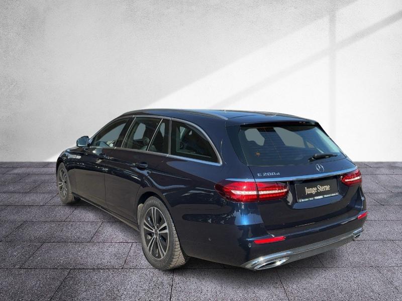 MERCEDES-BENZ E 200 d T NP.: € 63.200.-