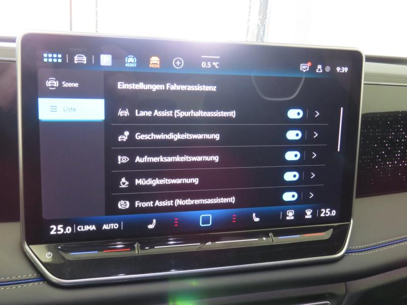 VW Tiguan R-Line TDI DSG