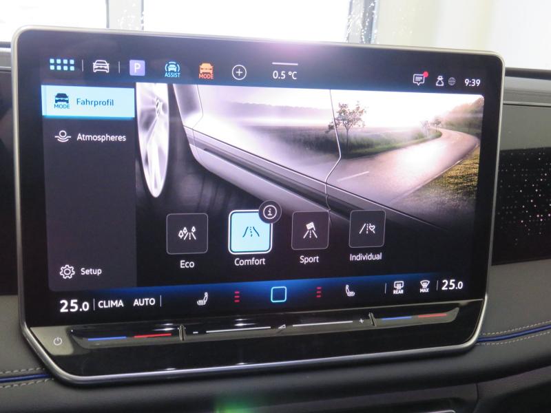 VW Tiguan R-Line TDI DSG