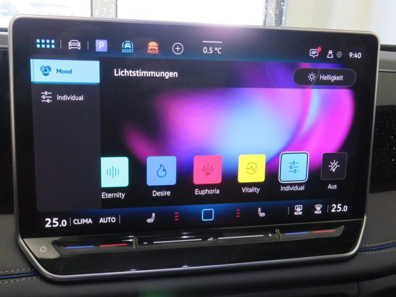 VW Tiguan R-Line TDI DSG