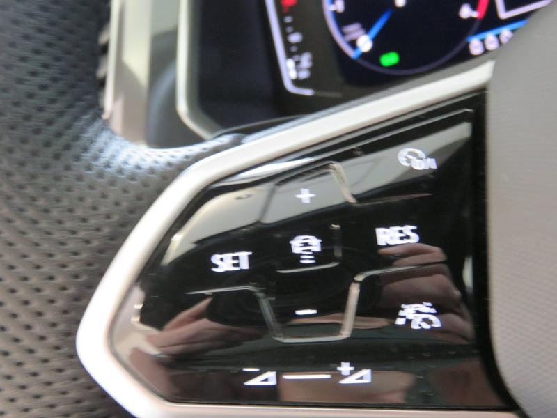 VW Tiguan Allspace R-Line TDI 4MOTION DSG