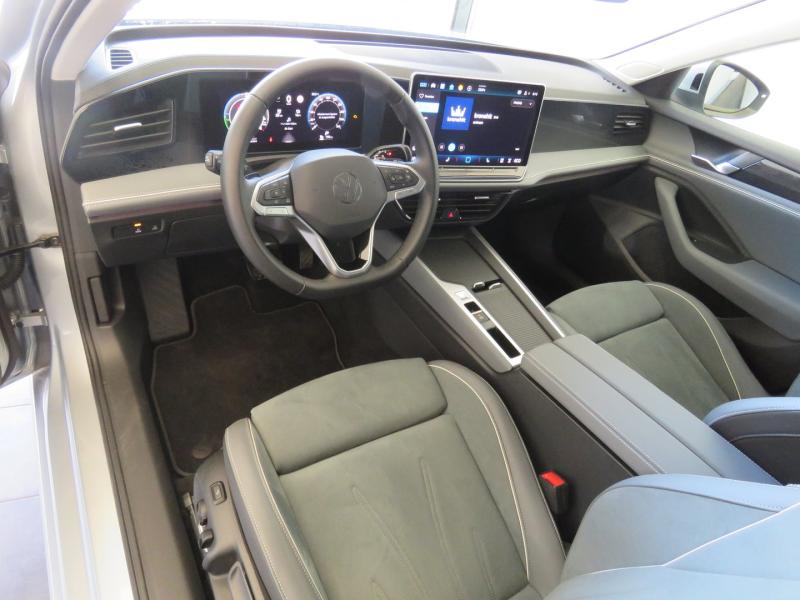 VW Passat Variant Business eHybrid 150kW