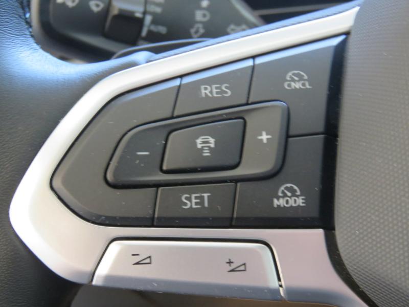 VW Passat Variant Business eHybrid 150kW