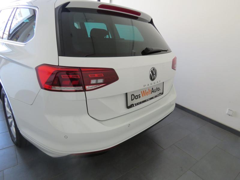 VW Passat Variant Business