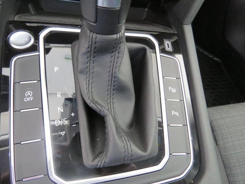 VW Passat Variant Business
