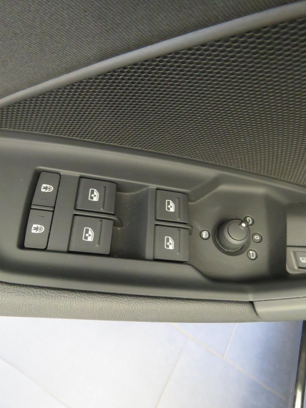 Audi A3 Sportback 40 TFSI e advanced