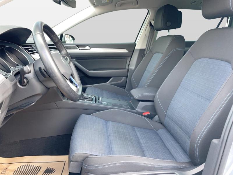 VW Passat Variant GTE