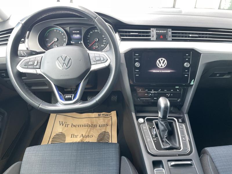 VW Passat Variant GTE