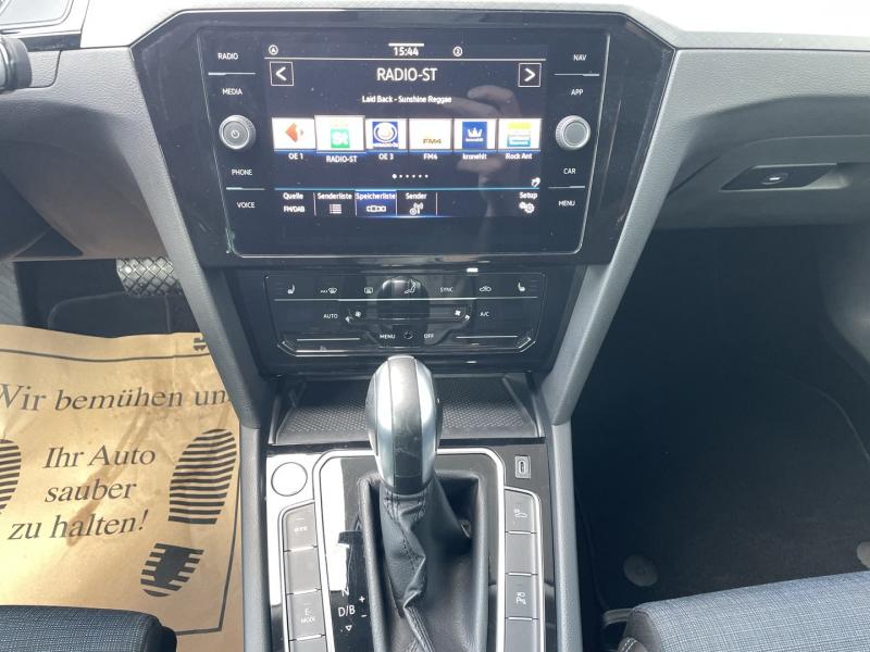 VW Passat Variant GTE