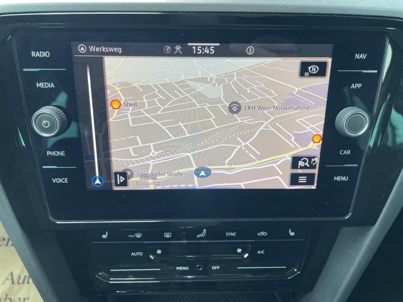 VW Passat Variant GTE