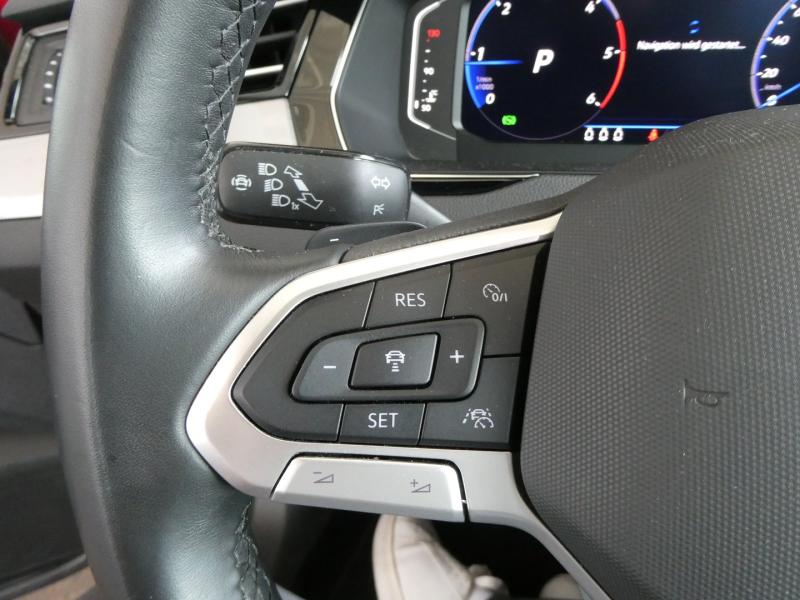 VW Passat Variant Business TDI DSG