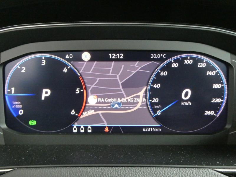 VW Passat Variant Business TDI DSG