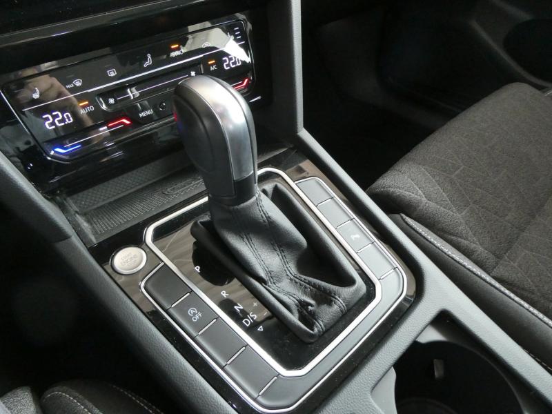 VW Passat Variant Business TDI DSG