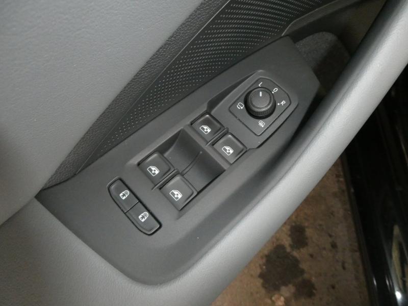 VW Passat Variant Business TDI DSG