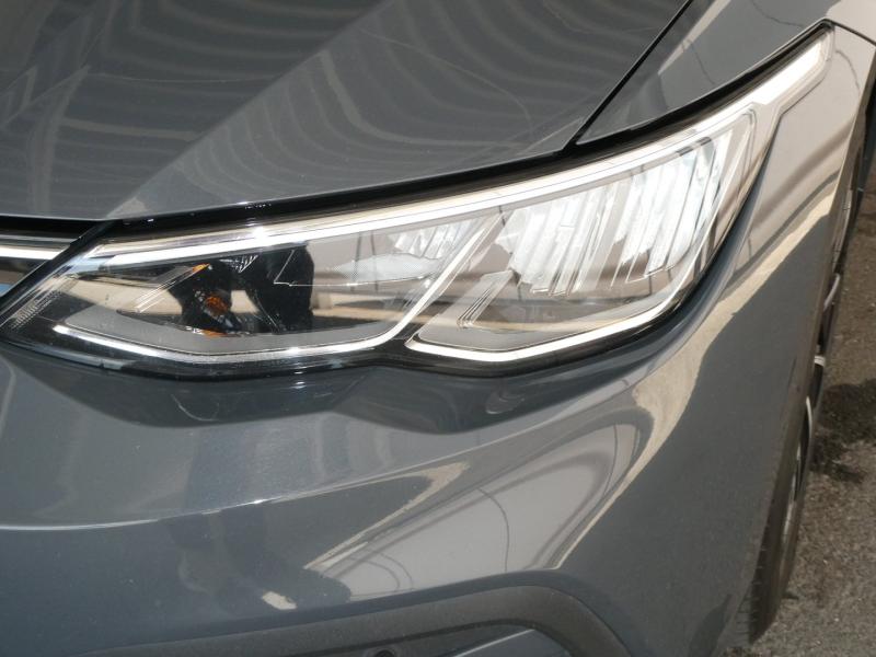 VW Golf Variant Life TDI
