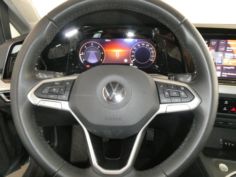 VW Golf Variant Life TDI