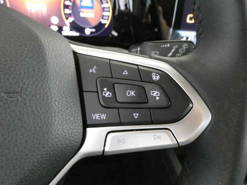 VW Golf Variant Life TDI