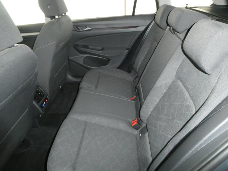 VW Golf Variant Life TDI