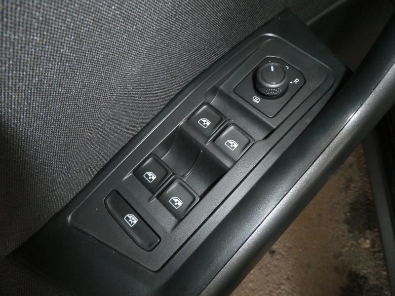 VW T-Roc TSI