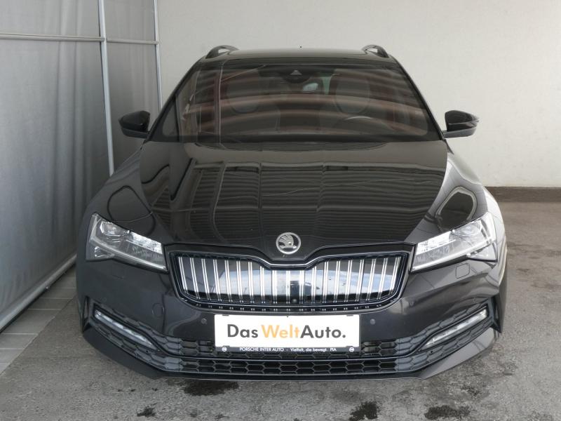 Škoda SUPERB Combi iV SPORTLINE DSG