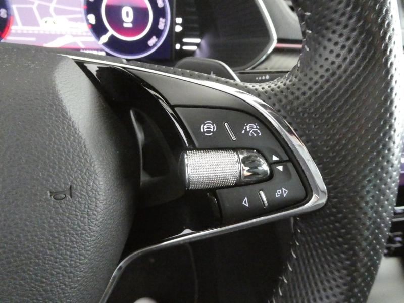 Škoda SUPERB Combi iV SPORTLINE DSG