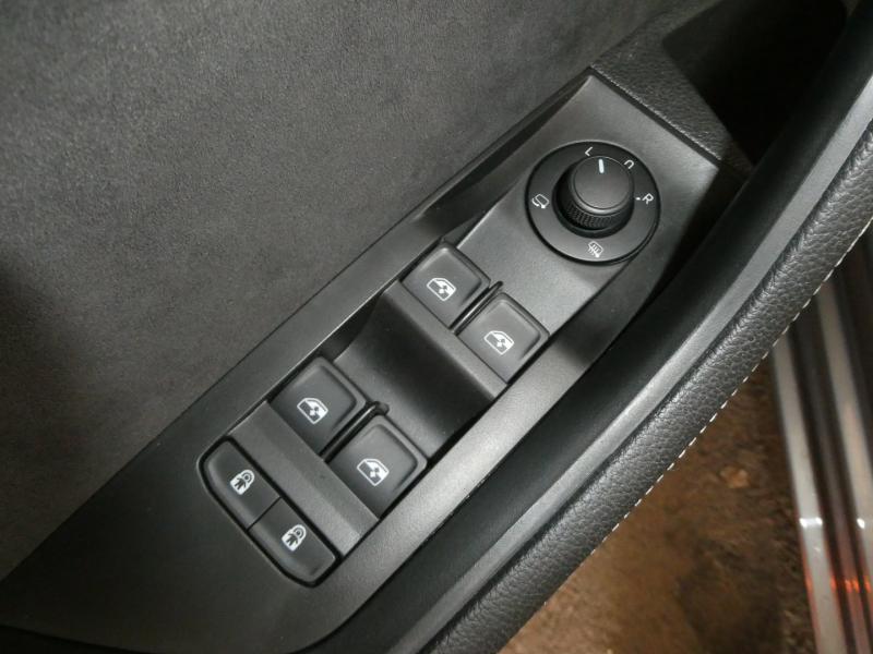 Škoda SUPERB Combi SPORTLINE TSI DSG