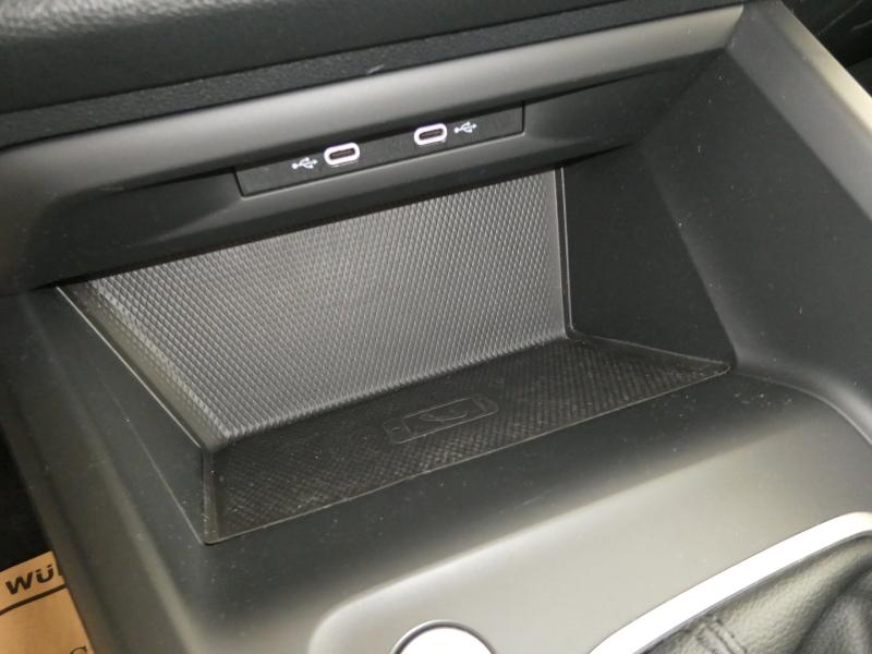 VW Golf Variant Life TDI