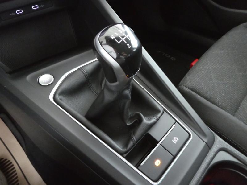 VW Golf Variant Life TDI