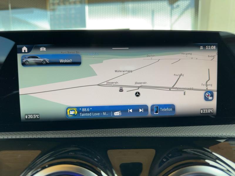 MERCEDES-BENZ A 220 4MATIC AMG-Line