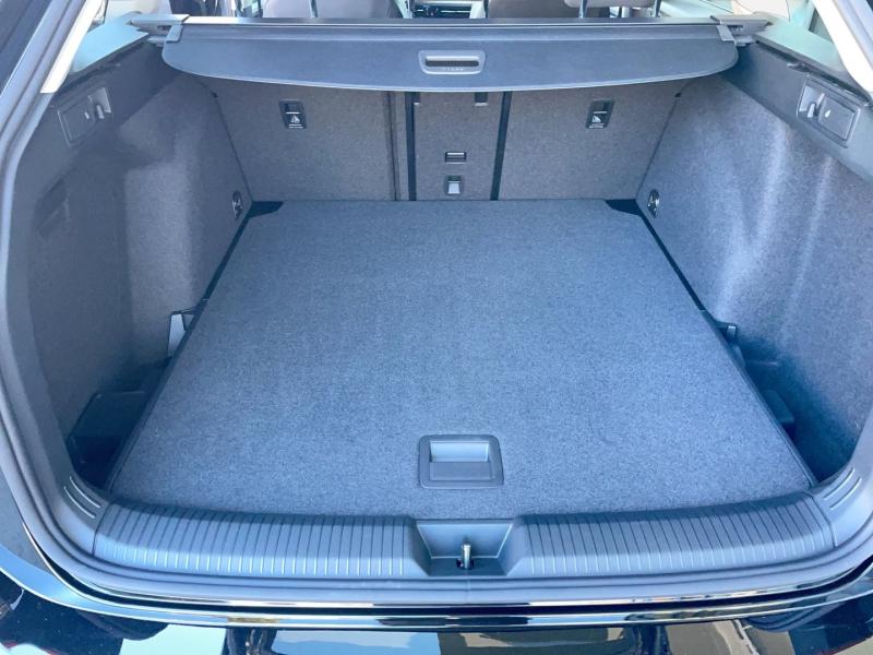 VW Golf Variant Business TSI