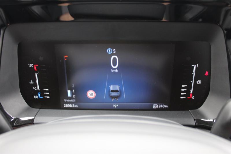 Tourneo Courier Titanium 1.0EcoBoost 125PS M6