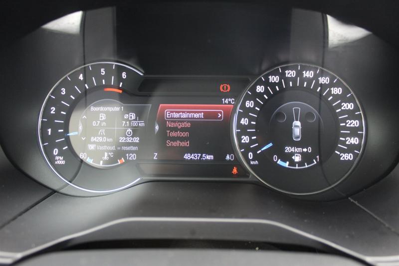 Galaxy Titanium 2.0EcoBlue 150PS M6