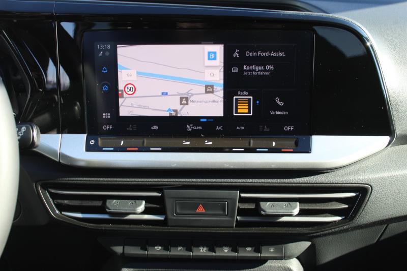 Tourneo Connect Titanium 2.0EcoBlue 122PS A7 Automatik