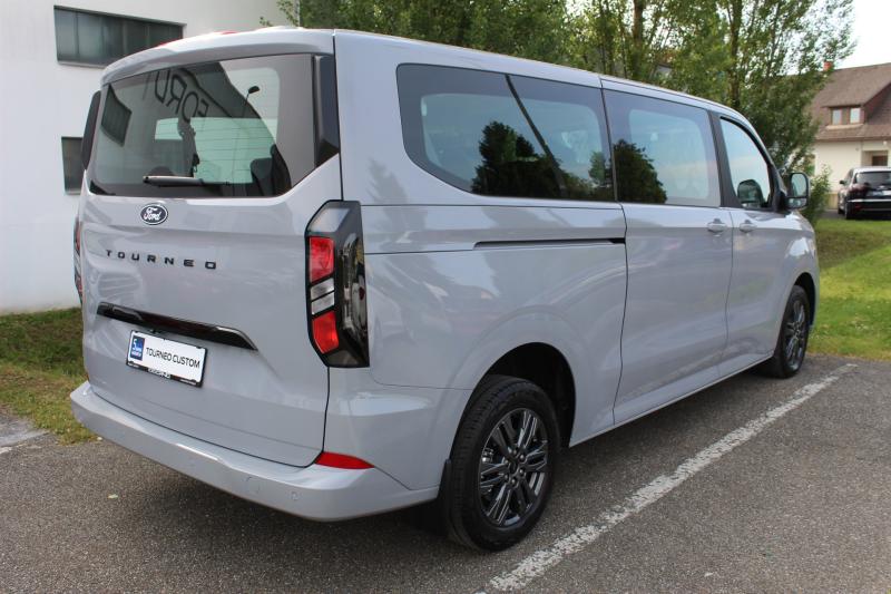 Tourneo Custom Bus 320L2H1 Titanium 2.0EcoBlue 170PS A8