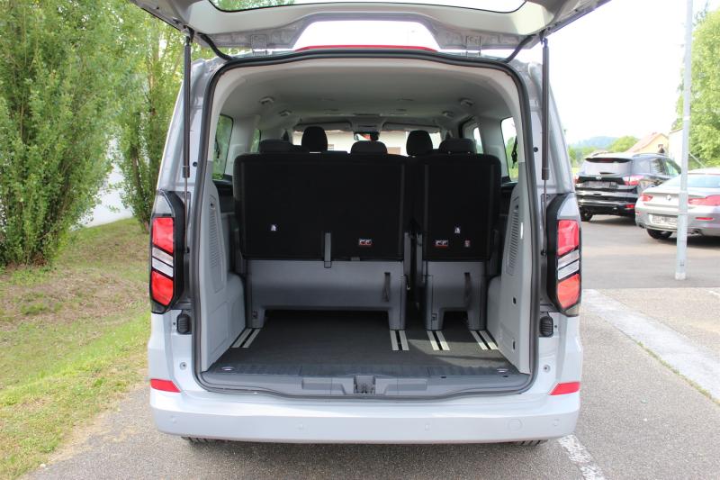 Tourneo Custom Bus 320L2H1 Titanium 2.0EcoBlue 170PS A8