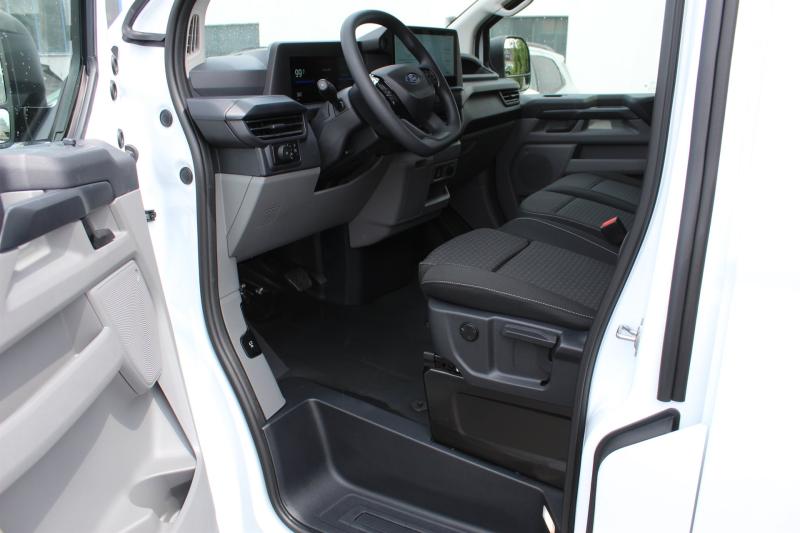 E-Transit Custom EK Trend 340L2H1 218PS Heck