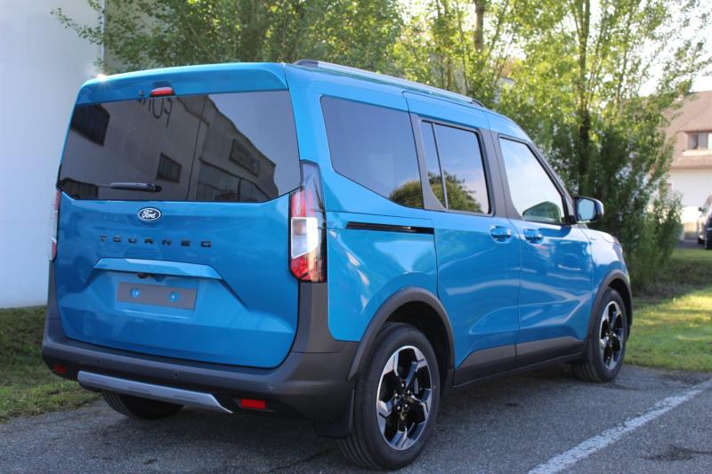 Tourneo Courier Active 1.0EcoBoost 125PS M6 Front
