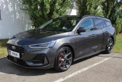 Focus ST-X Traveller 2.3EcoBoost 280PS A8