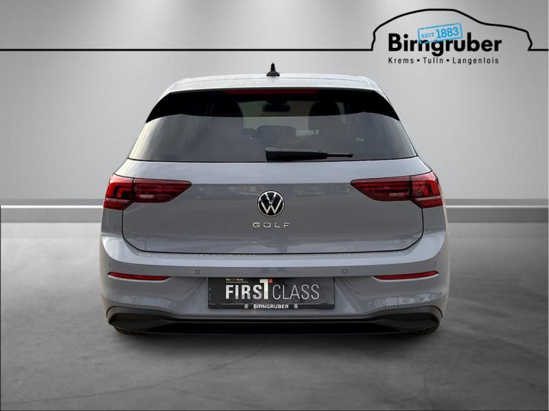 VW Golf Life TSI