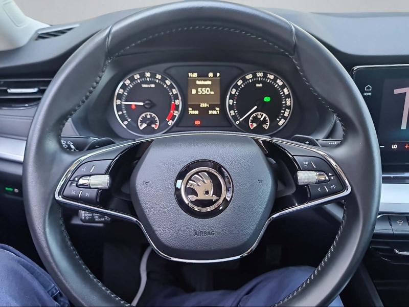 Škoda OCTAVIA Combi Ambition TDI DSG