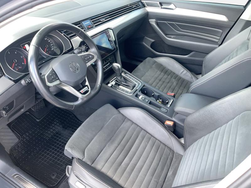 VW Passat Variant Elegance TDI 4MOTION DSG