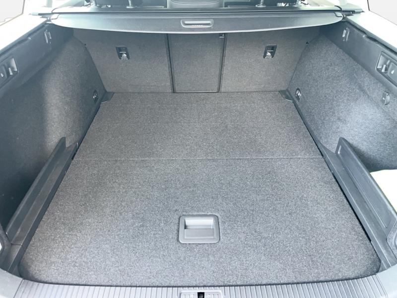 VW Passat Variant Elegance TDI 4MOTION DSG