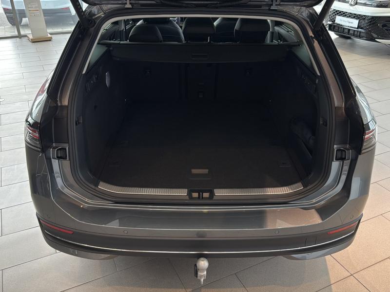 VW Passat Variant Business TDI DSG