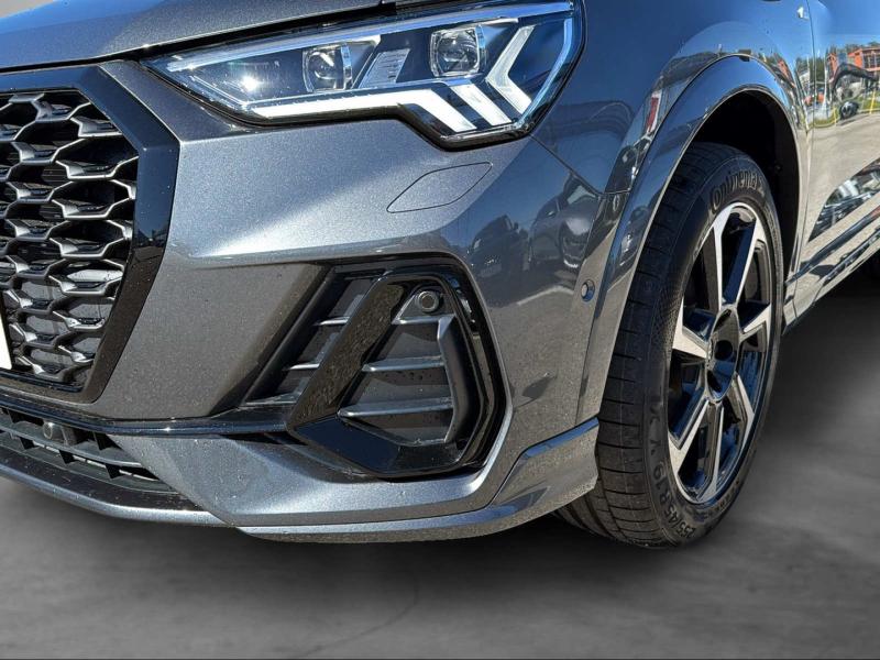 Audi Q3 Sportback 35 TDI admired